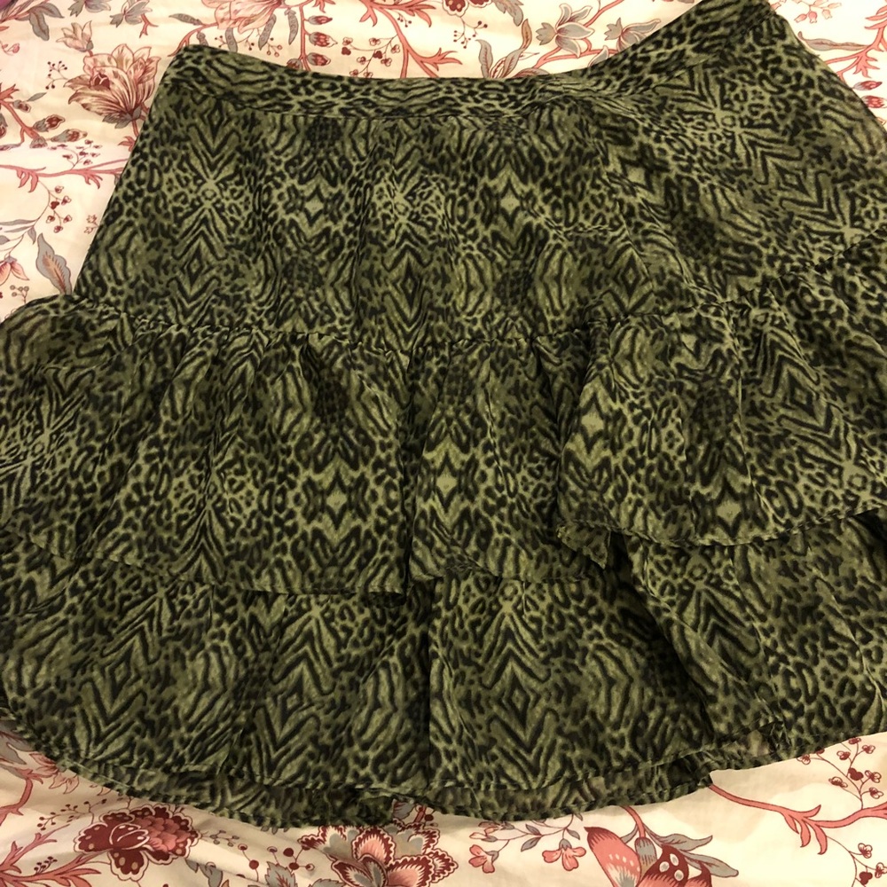 H&M leopard like print
